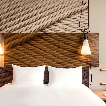 Hotel Ibis Saint Quentin En Yvelines - Velodrome Montigny-le-Bretonneux Zewnętrze zdjęcie